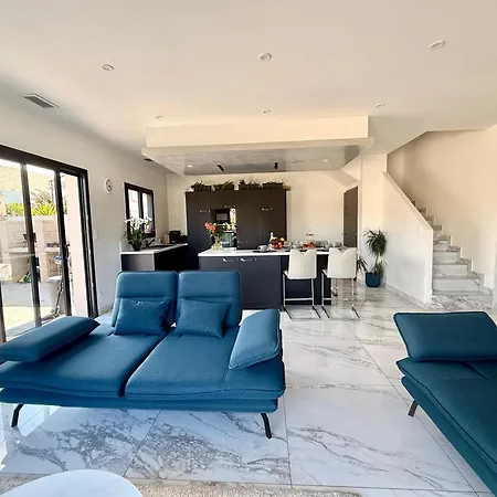Zinga - Piscine, Jardin & Calme Absolu فيلة